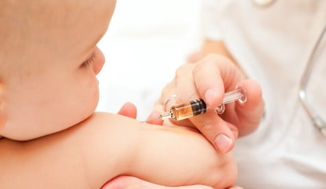 Baby Vaccine Shot E1339074994925 مجلة نقطة العلمية