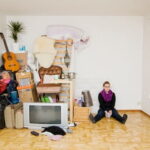 Sannah Kvist All I Own Anti Consumerism Photos 7 537x3581 كأنك عابر سبيل!! مجلة نقطة العلمية