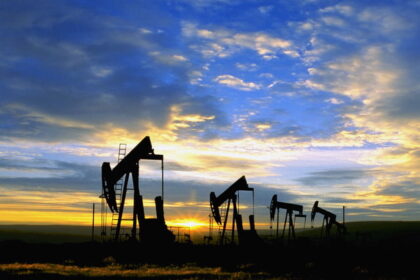 Oil Rigs انواع الاحتياطى النفطى مجلة نقطة العلمية