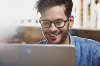 easy to navigate.jpg (Dell) تطور تقنية لقراءة المشاعر للاستخدام المكتبي ولالعاب الحاسوب مجلة نقطة العلمية