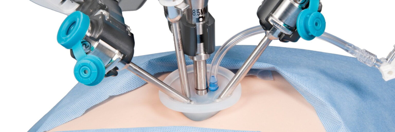 18 NOVEL superJumbo e1409901831687 روبوت تركي لعمليات تفتيت الكلى مجلة نقطة العلمية