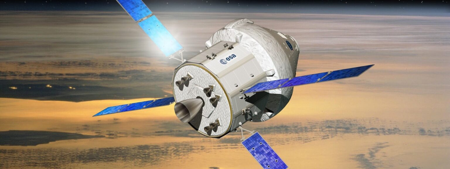 20121124 orion atv service module concept1 e1411868637121 مستقبل الرحلات الفضائية إلى القمر وما بعده مجلة نقطة العلمية