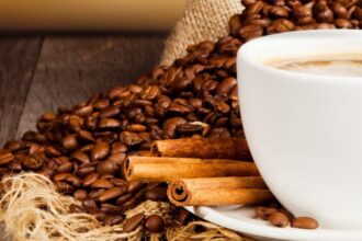 coffee e1411856467320 5 وسائل للاستغناء عن القهوة الصباحية مجلة نقطة العلمية