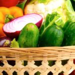 fresh vegetables in basket 2560x1600 e1410937042979 نصائح لطبخ الخضار دون أن تفقد الفيتامينات مجلة نقطة العلمية