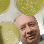 090226 Van Etten 167 e1414627907773 فيروس يؤدي إلى نقص الأداء الإدراكي لدى البشر مجلة نقطة العلمية