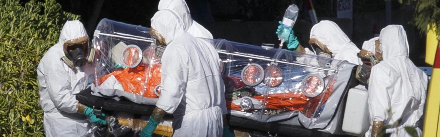 140807 ebola spain 7a 467e254a065a484d2c28f83b36a56d08 e1413072371514 نظرة حول مرض الإيبولا مجلة نقطة العلمية