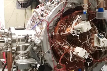 141010 fusion1 714c446abec693af55a9ecb724b411a8 e1414020787503 تصنيع مفاعل طاقة إنصهارية بتكلفة أقل مجلة نقطة العلمية