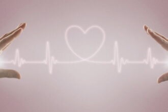 Healthy Heart Psychological Factors1 e1413680293477 الحد من آثار النوبات القلبية من خلال دواء محوّل للخلايا مجلة نقطة العلمية