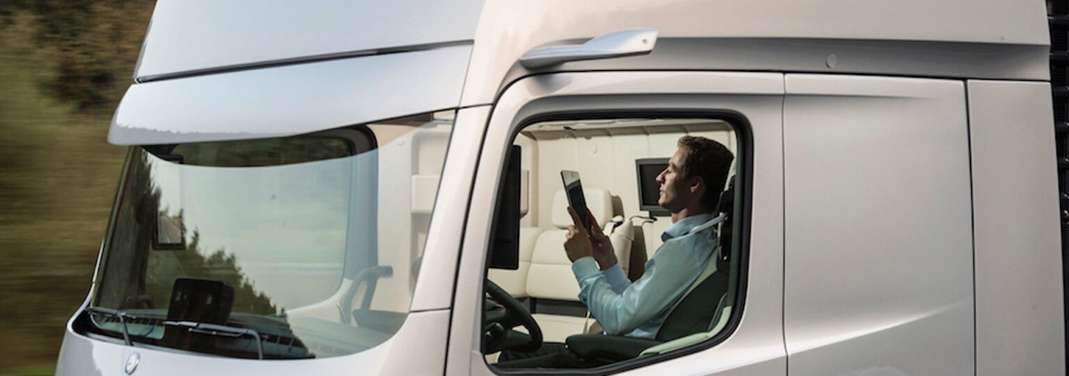 Mercedes3 e1413594680741 شاحنات ذاتية القيادة مجلة نقطة العلمية