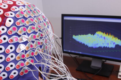 image1 e1414373081193 طائرات بدون طيار تعمل بالتحكم العقلي مجلة نقطة العلمية