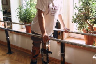 o PARALYSED MAN facebook e1414099945798 نجاح أول عملية لتوصيل أعصاب العمود الفقري مجلة نقطة العلمية