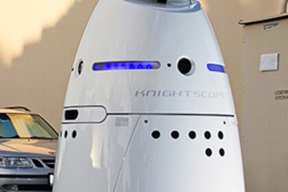 1416676479 78 e1417260097940 روبوتات الحراسة الأمنية مجلة نقطة العلمية