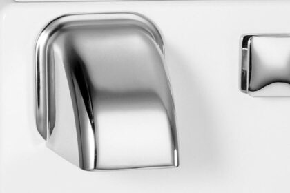 Hand Dryer EHD 301.large e1417162215998 مجففات الأيدي الكهربائية تشكّل خطراً على الصحة مجلة نقطة العلمية