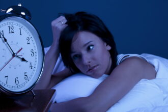 insomnia e1415922431553 هل الأرق هو الحرمان من النوم ؟ مجلة نقطة العلمية