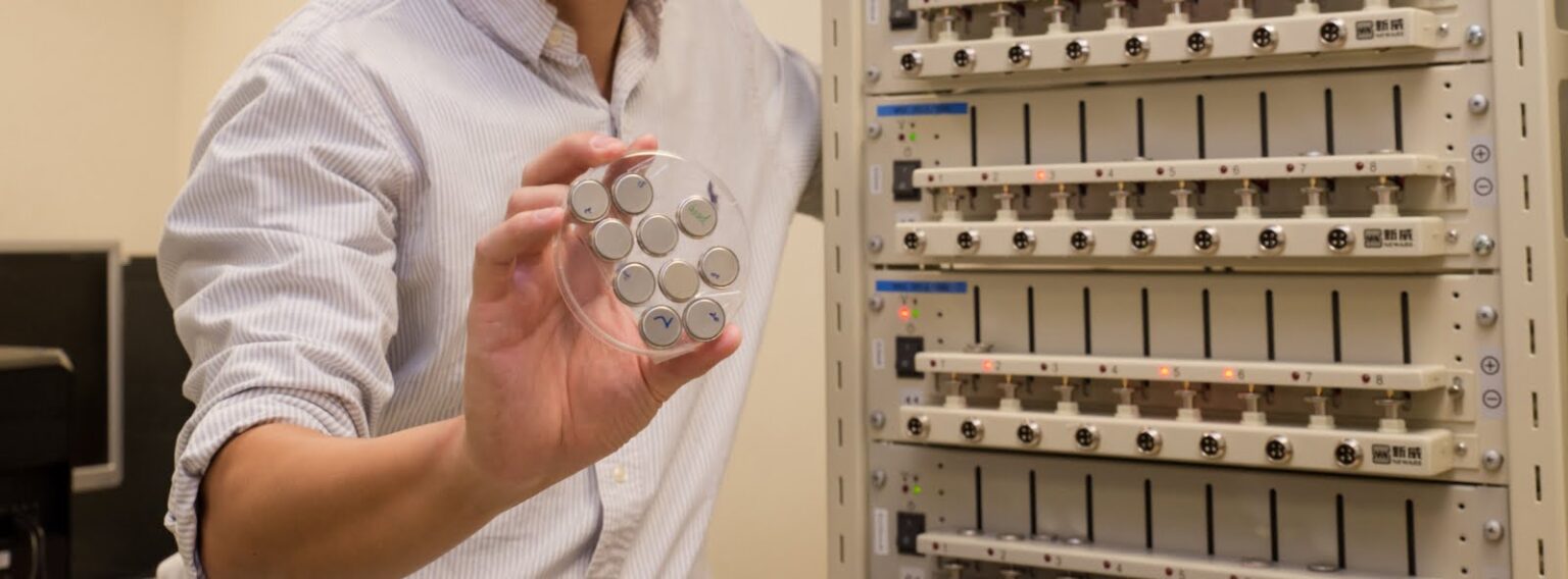 ntu battery e1414967041297 بطارية تشحن 70% من سعتها في دقيقتين مجلة نقطة العلمية