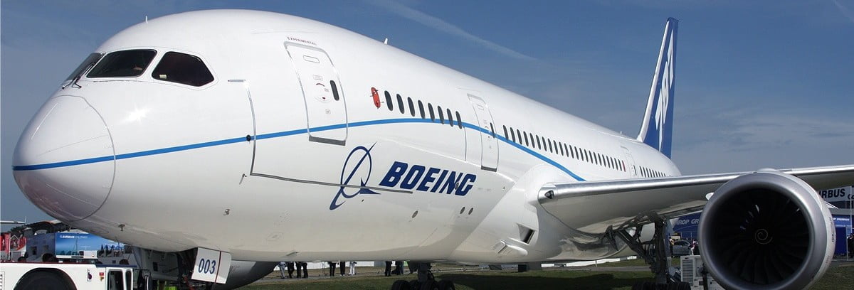 Boeing 787 Dreamliner E1419771960368 مجلة نقطة العلمية
