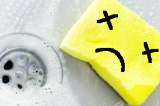 o KITCHEN SPONGE facebook e1417387771251 اسفنجة الصحون مزرعة البكتيريا القاتلة! مجلة نقطة العلمية