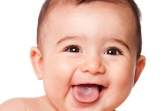 baby 108a e1423238788728 لماذا لا نذكر شيئاً عن طفولتنا مجلة نقطة العلمية