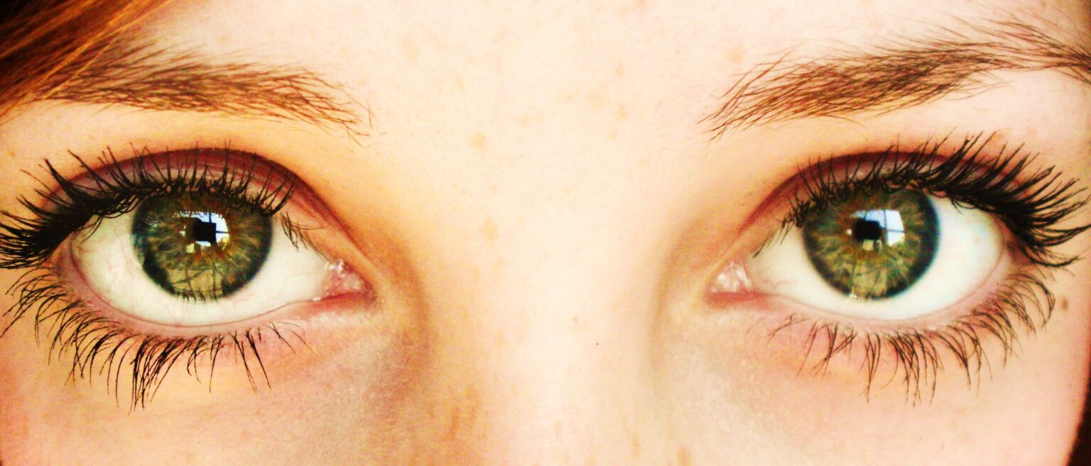 green eyes by pixielixa e1424640466204 كيف تكتسب العيون لونها مجلة نقطة العلمية