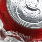 ice Cold Coca cola can wallpaper e1423236453980 لماذا تسبب لنا المثلجات بالصداع مجلة نقطة العلمية