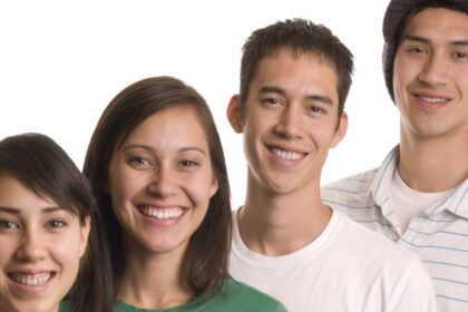 82181768 thinkstockphotos 95227481 e1431461216947 قصار القامة معرضون للإصابة بالأمراض القلبية بشكل أكبر مجلة نقطة العلمية