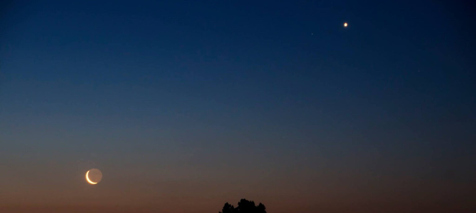 moon venus e1432495685835 ما هي ظاهرة سطوع الأرض مجلة نقطة العلمية