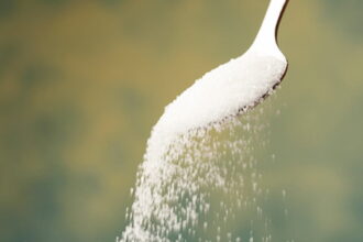 o DR OZ SUGAR ADDICTION facebook e1432411749736 ما هى مادة الأسبرتام وما خطورتها ولماذا يتم التحذير منها الان مجلة نقطة العلمية