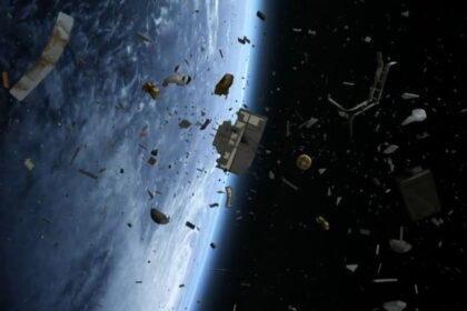 Spacejunk3 e1435593812477 ناسا: لن يضرب الأرض أي كويكب ضخم مجلة نقطة العلمية