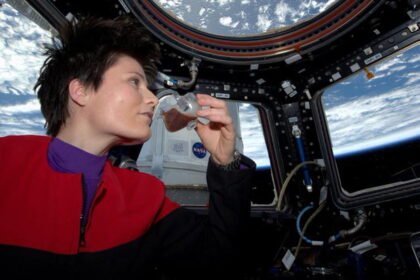 gi3Ynna e1434665454949 بالفيديو: تابع الحياة اليومية على متن محطة الفضاء الدولية مجلة نقطة العلمية