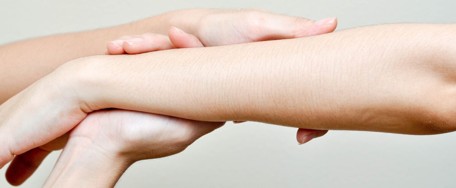 Have Light Skin Step 9 e1439292587750 علماء الكيمياء يحولون الجلد العادي إلى خلايا عصبية مجلة نقطة العلمية