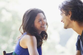 o MEN AND WOMEN facebook e1439808891545 بعض من أسرار هزة الجماع لدى النساء مجلة نقطة العلمية