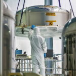 p02zn2yk e1440659574261 بالصور: نظرة من داخل المصنع على أكبر تلسكوب فضائي في العالم مجلة نقطة العلمية