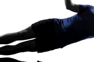 sports pilates e1440049595553 15 تمرين رياضي لتخفيف الوزن يمكن ممارسته في المنزل مجلة نقطة العلمية