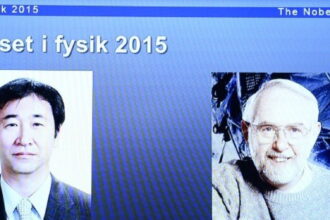 Nobel Laureates 2015 e1444470839890 جسيمات النيوترينو وجائزة نوبل للفيزياء عام ٢٠١٥ مجلة نقطة العلمية