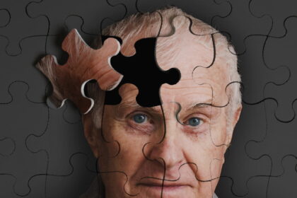 o MEMORY LOSS facebook e1444160640939 8 تغييرات قد تساعدك على محاربة الخرف مجلة نقطة العلمية