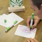 living ink 2 ابتكار أول حبر في العالم تدب فيه الحياة مجلة نقطة العلمية