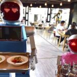 Robots Jobs هل علينا القلق على وظائفنا؟ تعرف على أبرز الوظائف المهددة من قبل الروبوتات مجلة نقطة العلمية