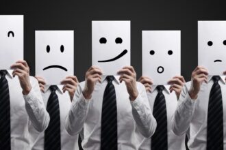 emotion لماذا تحول محاولة الإقناع لهجتنا أكثر عاطفية مجلة نقطة العلمية