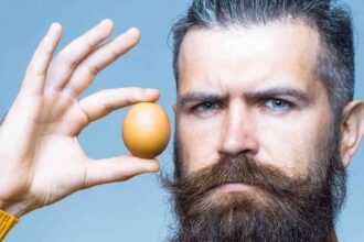 Does Eating Eggs Raise Cholesterol e1531401222820 هل لتناول البيض فوائد صحية حقيقية، وهل يجب أن نتناوله بإستمرار؟ مجلة نقطة العلمية