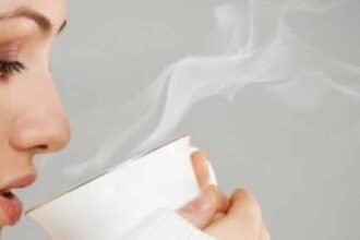 شرب الماء الدافئ
