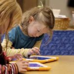 6KJ.4234x2383 e1545218383279 أجهزة التلفاز...اللوحيات وألعاب الفيديو تسبب الشيخوخة المبكرة لأدمغة الأطفال مجلة نقطة العلمية