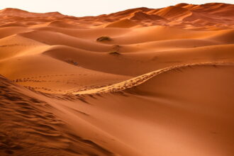 desert 1270345 1920 كيف فعلها أهل الصحراء.. "صناعة الثلج" في أكثر البيئات حرارة مجلة نقطة العلمية