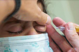 Screen Shot 2021 06 03 at 5.26.07 PM لأول مرة مركز سدرة للطب ينتج بلازما للعين لعلاج رضيعة تعاني من مرض شديد الندرة مجلة نقطة العلمية