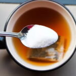 ezgif 2 059a991d76ed الحد من السكريات.. كيف تخفض السكر في نظامك الغذائي؟ مجلة نقطة العلمية