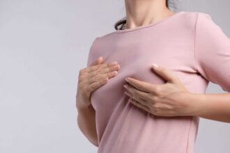 jpg ما هي احتمالات تكرارالإصابة بسرطان الثدي وكيف يتم تشخيصه وعلاجه والوقاية منه؟ مجلة نقطة العلمية