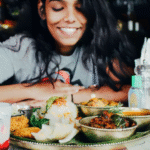 Nutritionists share what habits you should avoid if you want to lose weight ماهي العادات التي عليك تجنبها إذا كنت ترغب في خفض الوزن؟ مجلة نقطة العلمية