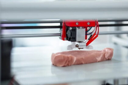 ezgif 7 48eef547c251 شركة "Eat Just" تنشئ أول مصنع لإنتاج لحوم صناعية في قطر مجلة نقطة العلمية