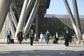 Photo 03 نجوم العلوم : الحلقة الرابعة .. تحكيم مرحلة تثبيت الفكرة مجلة نقطة العلمية