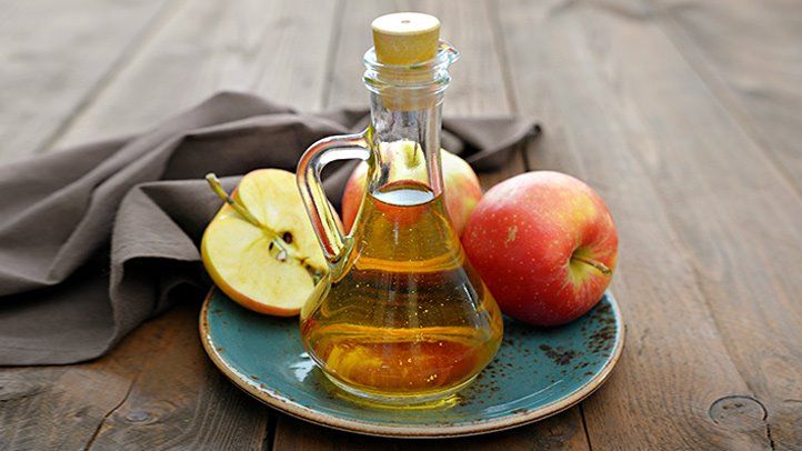 What Is Apple Cider Vinegar Acv Nutrition Health Benefits Risks Uses 722X406 1 مجلة نقطة العلمية