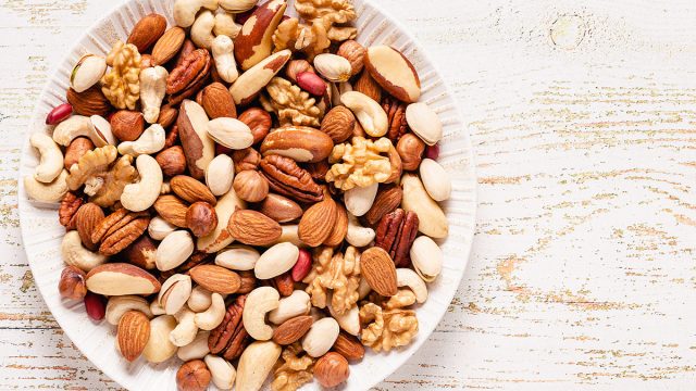 Mixed Nuts مجلة نقطة العلمية